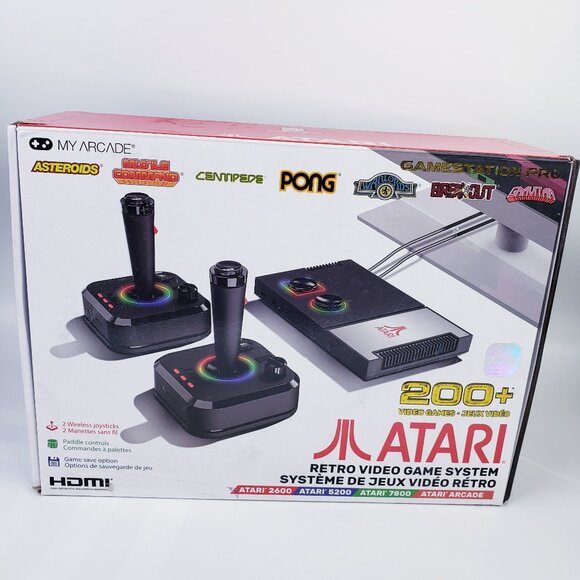 Atari Gamestation Pro with 2 Joysticks and 200 Games - Picture 1 of 8
